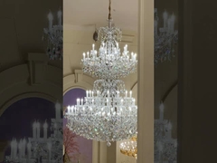 chandeliers pour les foyers à deux étages