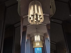 Chandelier en verre de fleurs de magnolie blanche sur mesure pour la salle de banquet des hôtels haut de gamme