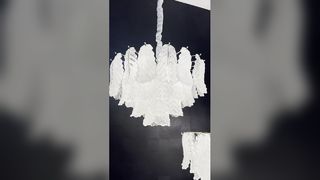 Lustre en cristal monté au plafond moderne, élégant et luxueux pour la décoration de la maison