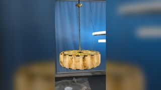 Des lampes à pendentif en fer Scagliola haut de gamme avec ombre en marbre