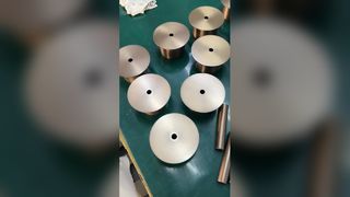 Lustre décoratif rond personnalisé en boule d'albâtre pour escaliers, lustre Led en marbre naturel