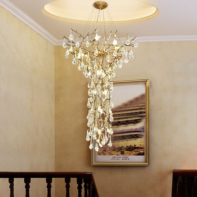Le style européen G9 a adapté des lumières aux besoins du client de lampe pendante pour l'escalier rotatoire