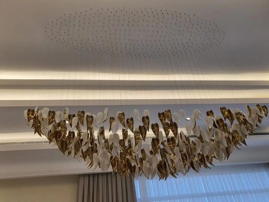 Créativité de la mode Forme de feuille Lampade à pendentif personnalisée Grandes lustres