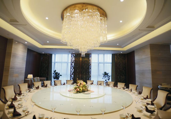 Des chandeliers commerciaux de luxe de haute qualité