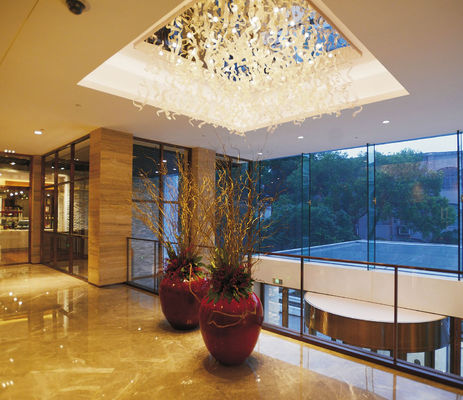 Chandelier de couloir de couloir