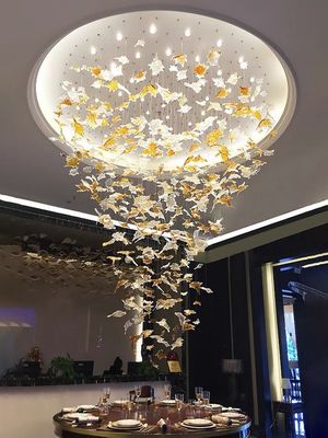 Grands lustres plafonds hauts Armature Table de restaurant artisanale Murano Éclairage en verre Intérieur Lumière Lustre à feuilles d'érable
