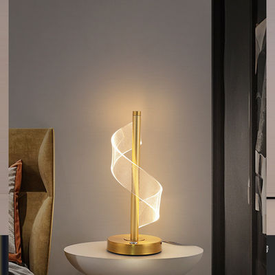 Lampe de table décorative acrylique moderne Modèle de chambre Hôtel Chambre à coucher Lit L'ambiance de lecture Lampe