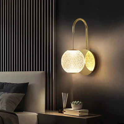 Modern Light Luxury Dragon Bead Restaurant Lampe sphérique Chambre à coucher Lampe murale Villa Escalier tournant Lustre Loft Lustre partagé