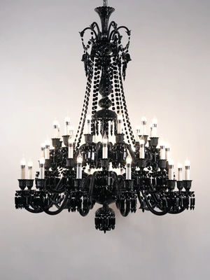 Les chandeliers les plus en vogue Les lampes à fumée noire Les chandeliers en cristal uniques pour la salle à manger