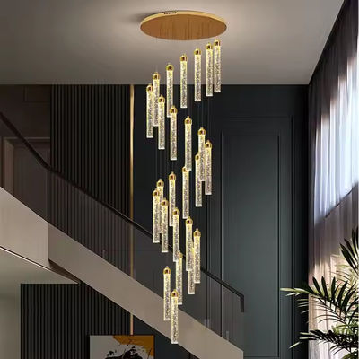 3200-6500K Température de couleur Lumière suspendue dorée acrylique pour l'escalier de l'hôtel