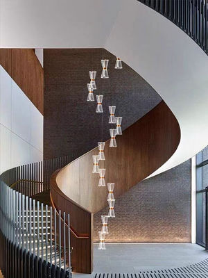 Chandelier d'escalier duplex moderne pour l' éclairage personnalisé de l' appartement LOFT et du hall d'hôtel