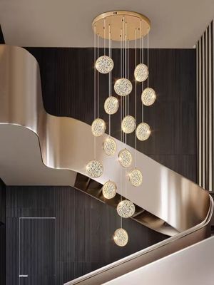 Hôtel de luxe Lobby or décoratif grande taille personnalisé moderne lampadaire de plafond LED