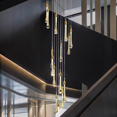 Moderne simple goutte d'eau cristalline Escalier Chandelier 3200-6500K Trois couleurs changent de lumière Pour hôtel Duplex Restaurant Villa