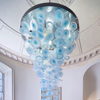 Plafond intérieur Projet d'escalier de décoration de feuille de lotus bleu Lustre à LED moderne Entretien de 5 ans