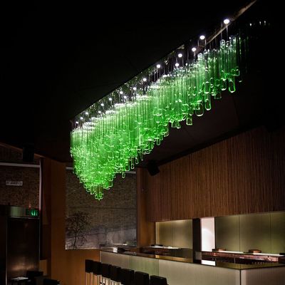 Décoration d'art à la mode Lustre à tubes en verre vert Pour la réception du restaurant Chambres d'hôtel sur mesure et source lumineuse LED