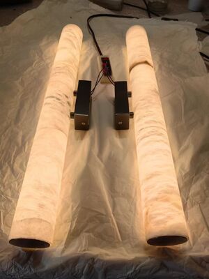 Chambre à coucher moderne Lumière murale dorée et noire à LED Alabaster naturel espagnol