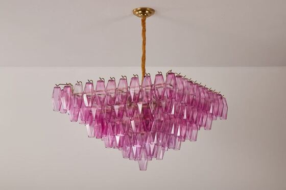 Exquis Fuchsia Glass Prism Empire Chandelier Décoration de table de restaurant Grandes lumières suspendues